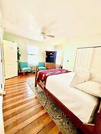 The Glen Cove Hotel & Restaurant