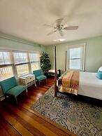 The Glen Cove Hotel & Restaurant