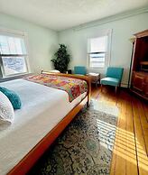 The Glen Cove Hotel & Restaurant