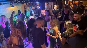 The Glen Cove Hotel & Restaurant