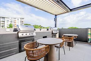 Centriqo by Wynwood house