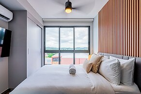 Centriqo by Wynwood house