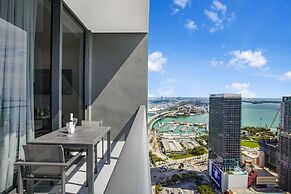 Studio with City Views in Downtown Miami