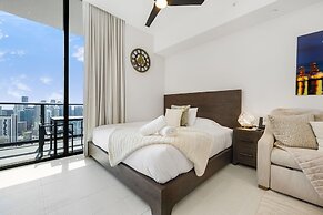 Studio with City Views in Downtown Miami