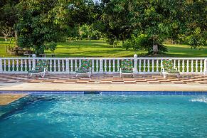 HOJARASCA HOTEL RURAL