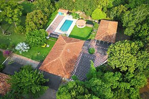 HOJARASCA HOTEL RURAL