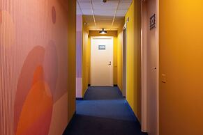 La Vista Postcard Hotel