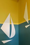 La Vista Postcard Hotel