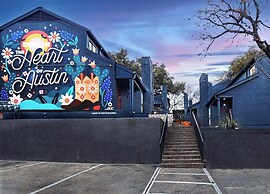 Heart of Austin Hideaways