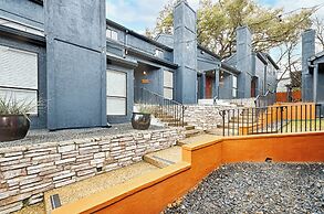 Heart of Austin Hideaways