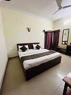 Silver Oak Country Yard Hotel & Resort