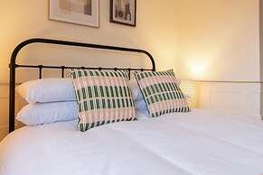 3br-garden-freeparking-neartowncentre