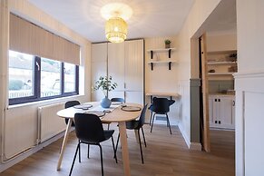 3br-garden-freeparking-neartowncentre