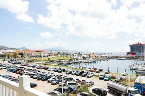 Kings Pavilion Suites Hotel