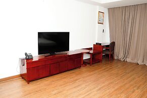 Kings Pavilion Suites Hotel