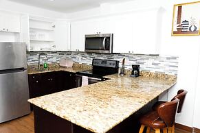 Kings Pavilion Suites Hotel