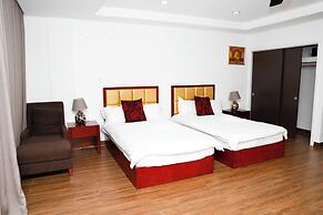 Kings Pavilion Suites Hotel