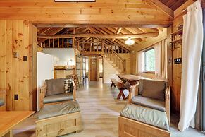 Cozy Lake Cabin 3 with Boatdock