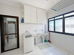 Apê Praia das Astúrias Vista Mar