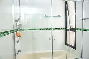 Apê Praia das Astúrias Vista Mar