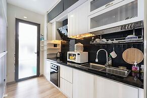 Gin House - Garden Gate APT Phu Nhuan