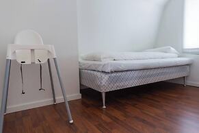 Penthouse by Brosundet, Free Parking Space