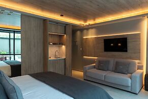 Eh Boutique Experience