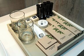 Eh Boutique Experience