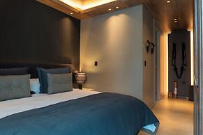 Eh Boutique Experience