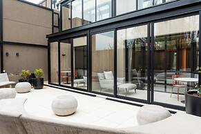 Eh Boutique Experience