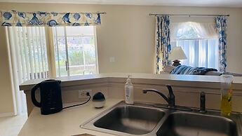 Near Beach-3br-sleeps6-patio-garden-parking-ac
