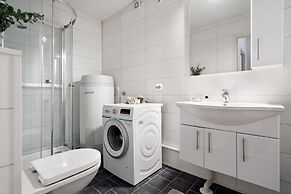 Cozy 1-bedroom Apartment in Ålesund's Heart