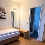 KEYLESS Boardinghouse