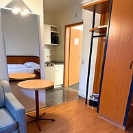 KEYLESS Boardinghouse