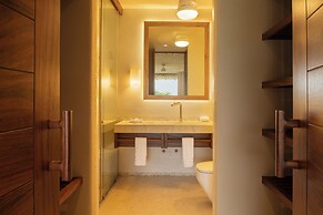 Beachfront Condo Los Panchos 101