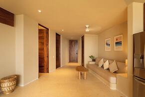 Beachfront Condo Los Panchos 101