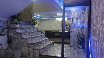 Hotel WTI Modesty