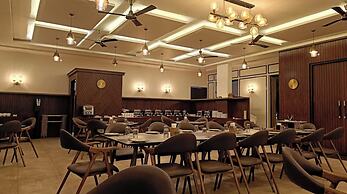 Bindiga Peak Resorts