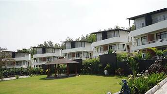 Bindiga Peak Resorts