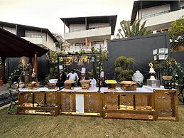 Bindiga Peak Resorts