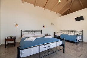 Mikro Nisi Studios & Apartments