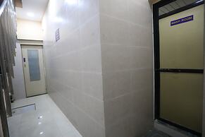 Mango Goregaon Hostel & PG