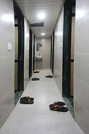 Mango Goregaon Hostel & PG