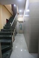 Mango Goregaon Hostel & PG