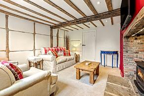 Hunts Cottage - Pet Friendly - From 200 Per Night