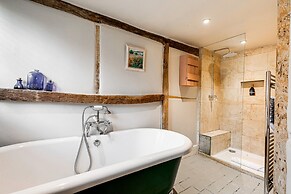 Hunts Cottage - Pet Friendly - From 200 Per Night