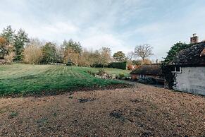 Hunts Cottage - Pet Friendly - From 200 Per Night