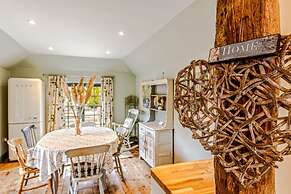 Hunts Cottage - Pet Friendly - From 200 Per Night
