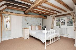 Hunts Cottage - Pet Friendly - From 200 Per Night