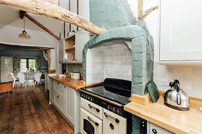 Hunts Cottage - Pet Friendly - From 200 Per Night